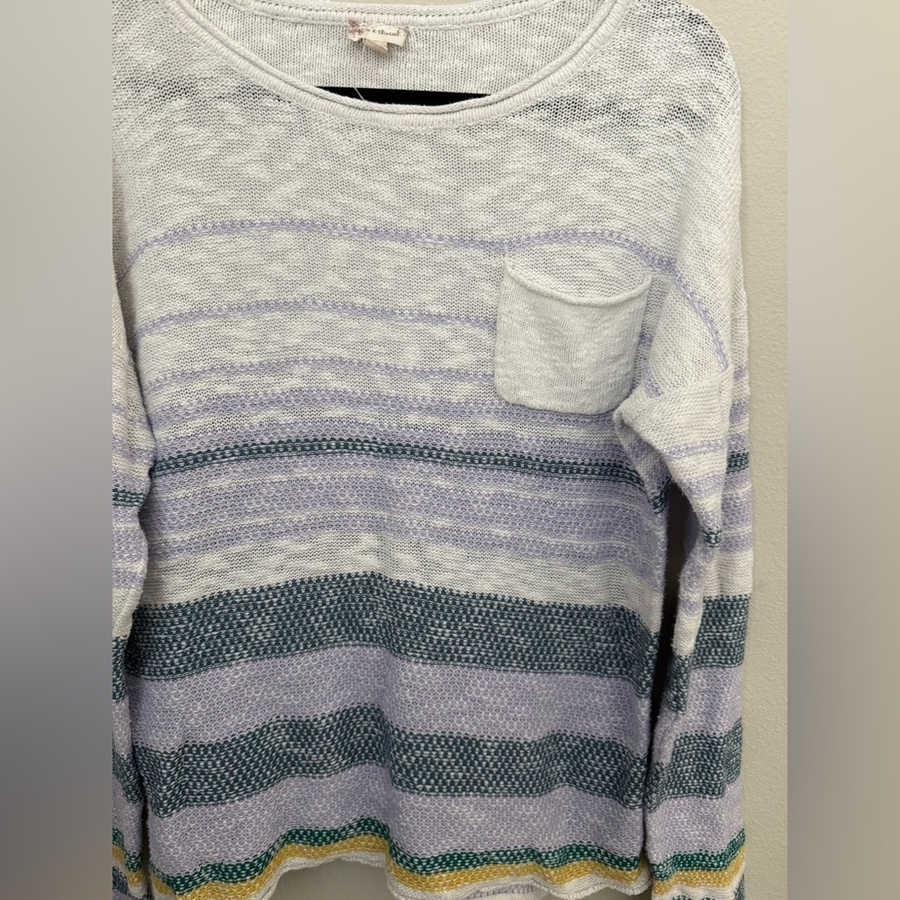 Hem & Thread Lavender and White Striped Cozy Knit Sweater Size Large - Picture 5 of 6
